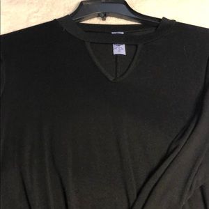 NWOT keyhole black dress